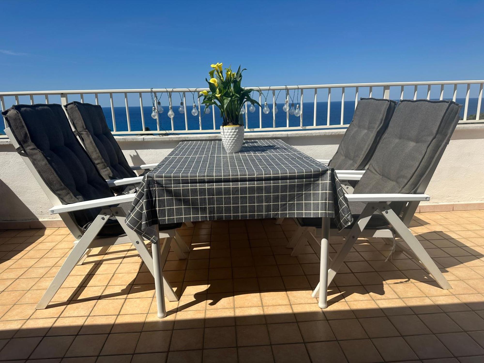 Apartment With Sea View โตรเปอา ภายนอก รูปภาพ
